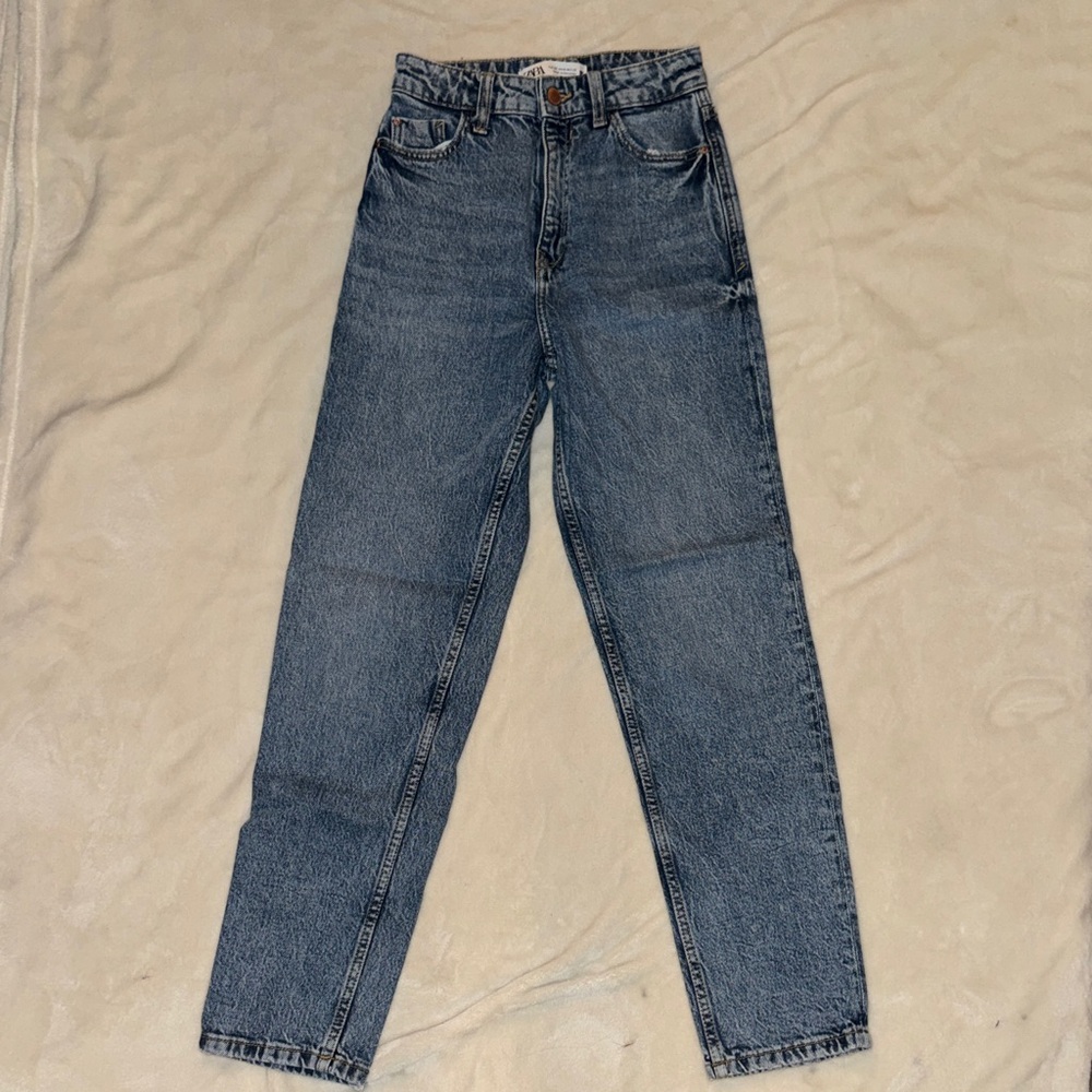 Zara Classic Blue Denim Women's Jeans
